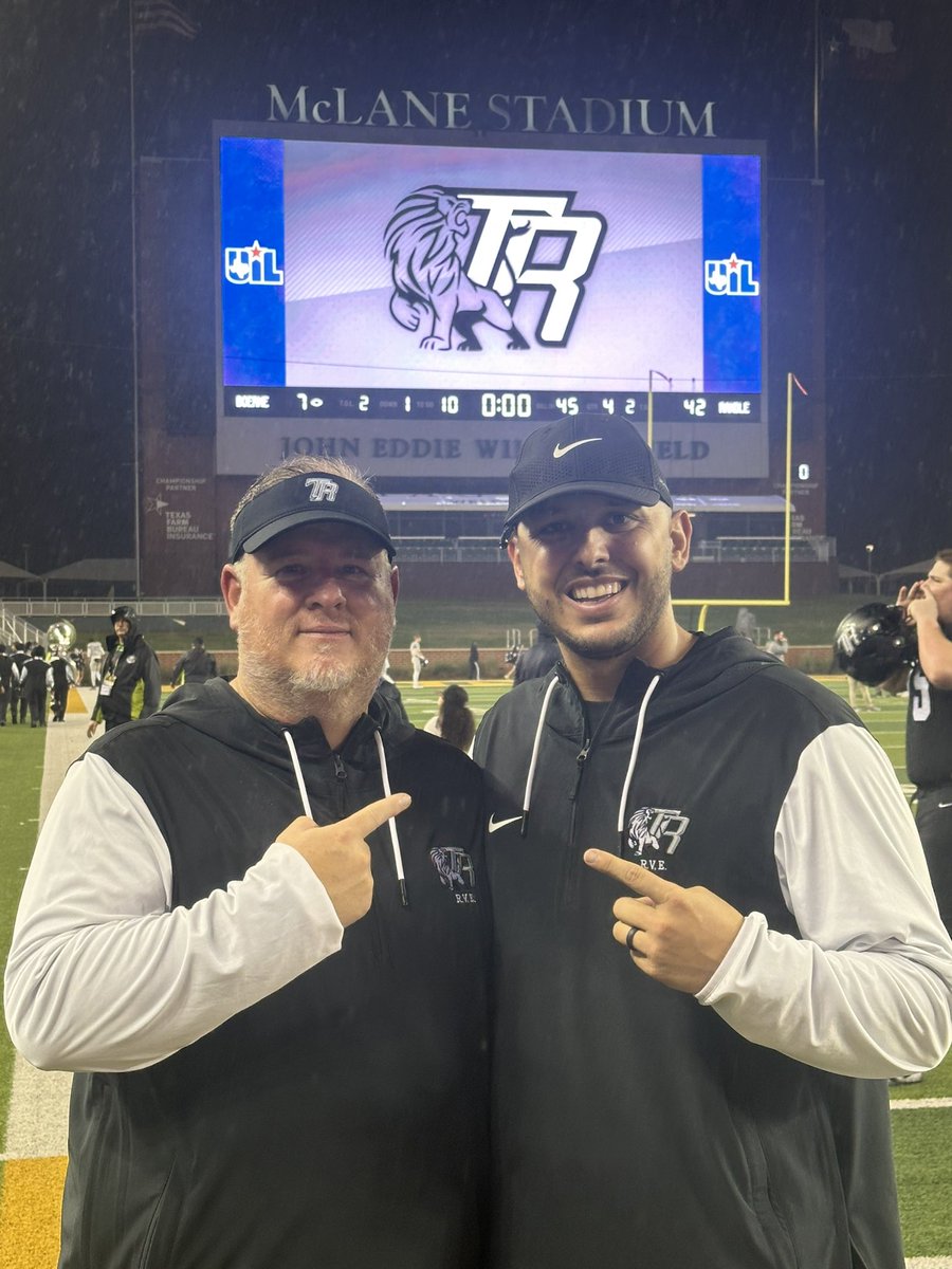 Everyone said “Co-Coordinators won’t work. You will argue &amp; disagree and it’s a recipe for disaster.” When you have 2 guys with 0 ego who put the TEAM first anything is possible. I appreciate you <a href="/CoachHaack09/">Brooks Haack</a> 

Let’s go play in Jerry’s world Friday night what do you say?!? #NOPE