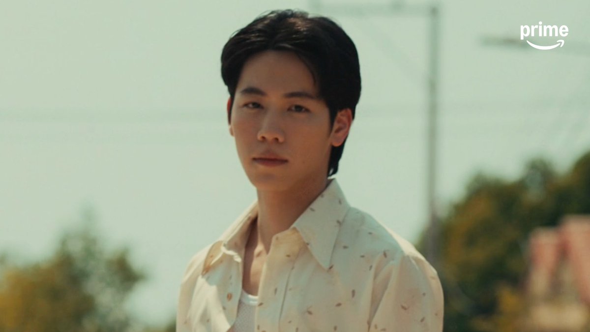 primevideoth's tweet photo. คะแนนความหล่อเต็มร้อย 
อย่างน้อยต้องได้เท่าไหร่ครับ 🫠✨💙

#warwanarat #PrimeVideoTH 
#TakleeGenesis #ตาคลีเจเนซิส https://t.co/AkrbpnCFKk