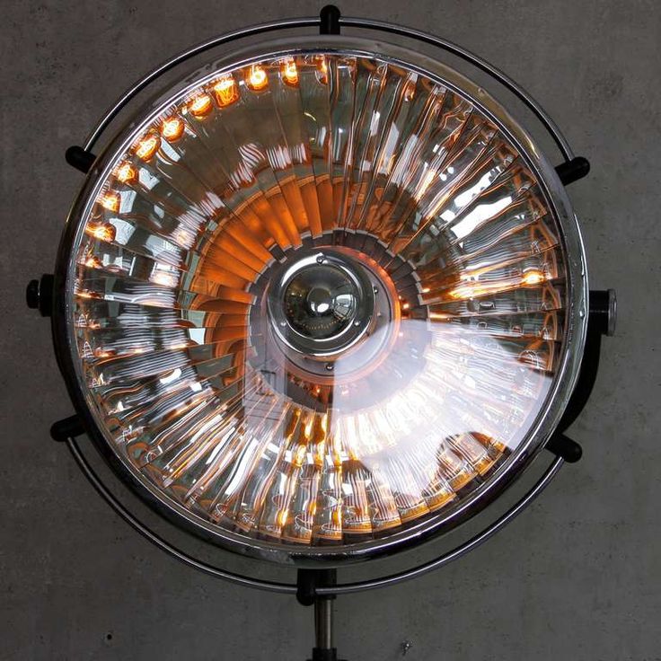 SgyLtd's tweet image. pinterest.com/pin/3531807957… 　pinterestより #VintageLamps #MidCenturyDesign #InteriorDesign #ModernLighting #HomeDecor