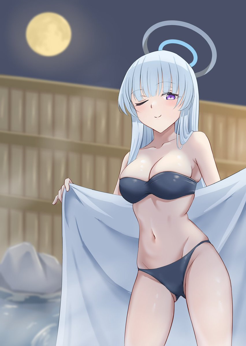 中にちゃんと着てますよ 