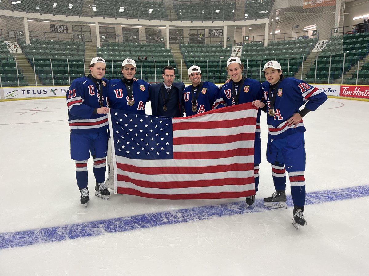 A huge congrats goes out to our six representatives at the World Junior A Challenge for bringing home the gold medal from the event after beating Sweden 7-4 in the championship game.

L to R: John Stout, Caleb Heil, Andy Brandt, Finn Brink, Mason Moe, and Ryker Lee

#GoCapsGo