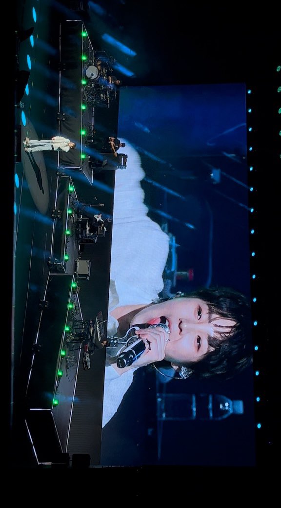 성운이를 보면 항상 무대를 즐기고 행복해하는거 같아서 보는 내가 더 행복해져 고마워୨♡୧