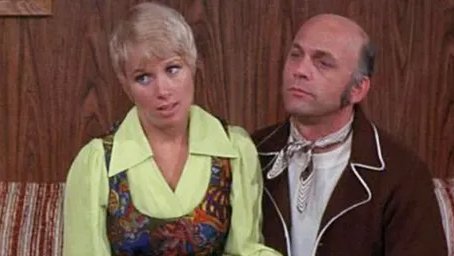 DrBuzz_Forensic's tweet image. Actress Joyce Bulifant was #BornOnThisDay, Dec. 16, 1937. Known for her TV role on The Mary Tyler Moore Show as &quot;Marie, Murry&apos;s wife&quot; (1970-&apos;77) Her memoir, My Four Hollywood Husbands, details the #alcoholism of her 4 spouses &amp;amp; her recovery from being a #codependent- 87 yrs YOUNG