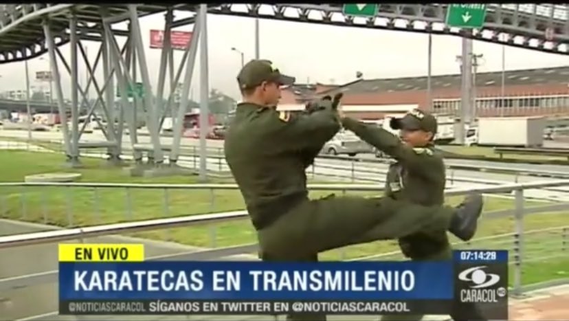 saintsarki's tweet photo. ¿Los recuerdas? 
Los llamaron locos, hoy son héroes de la patria 🫡 https://t.co/SuBZmVkOLG