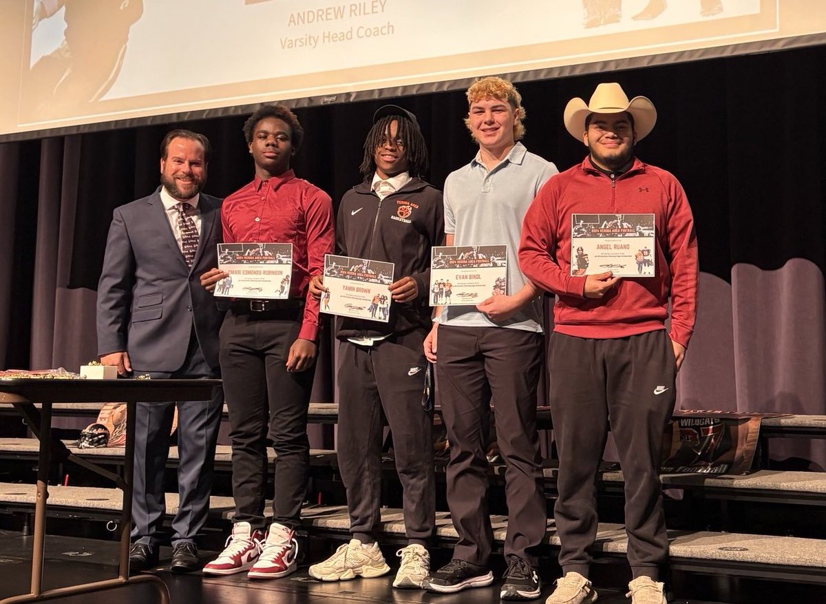 Verona Area Wildcat Football tweet media