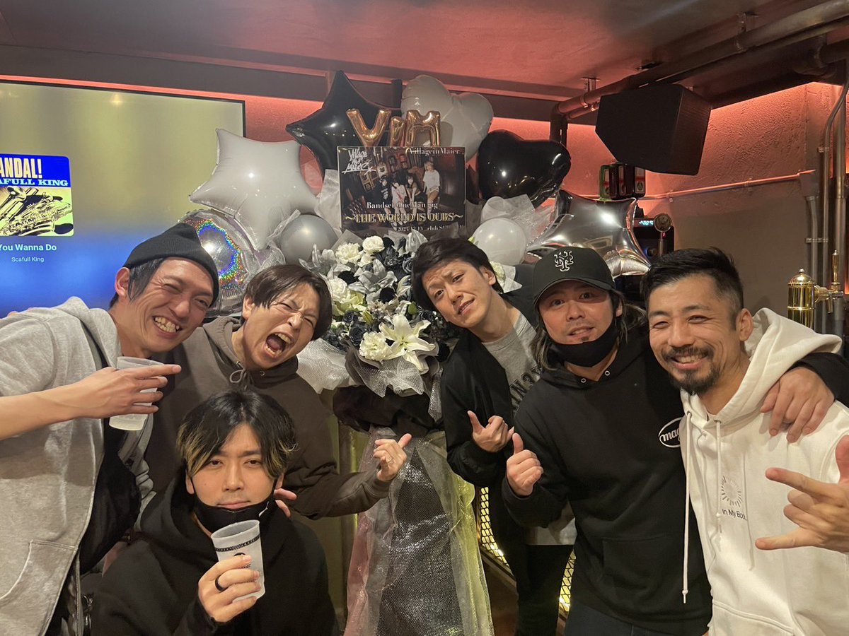 nuts_ysk's tweet photo. ViMのバンドセットワンマンありがとうございました！
安定のサポメンズ今回もありがとう！

@ynk_drummer 
@yoshi__low 
@ussy_guitar 

#VillageinMaier https://t.co/jz6oWdTKaB