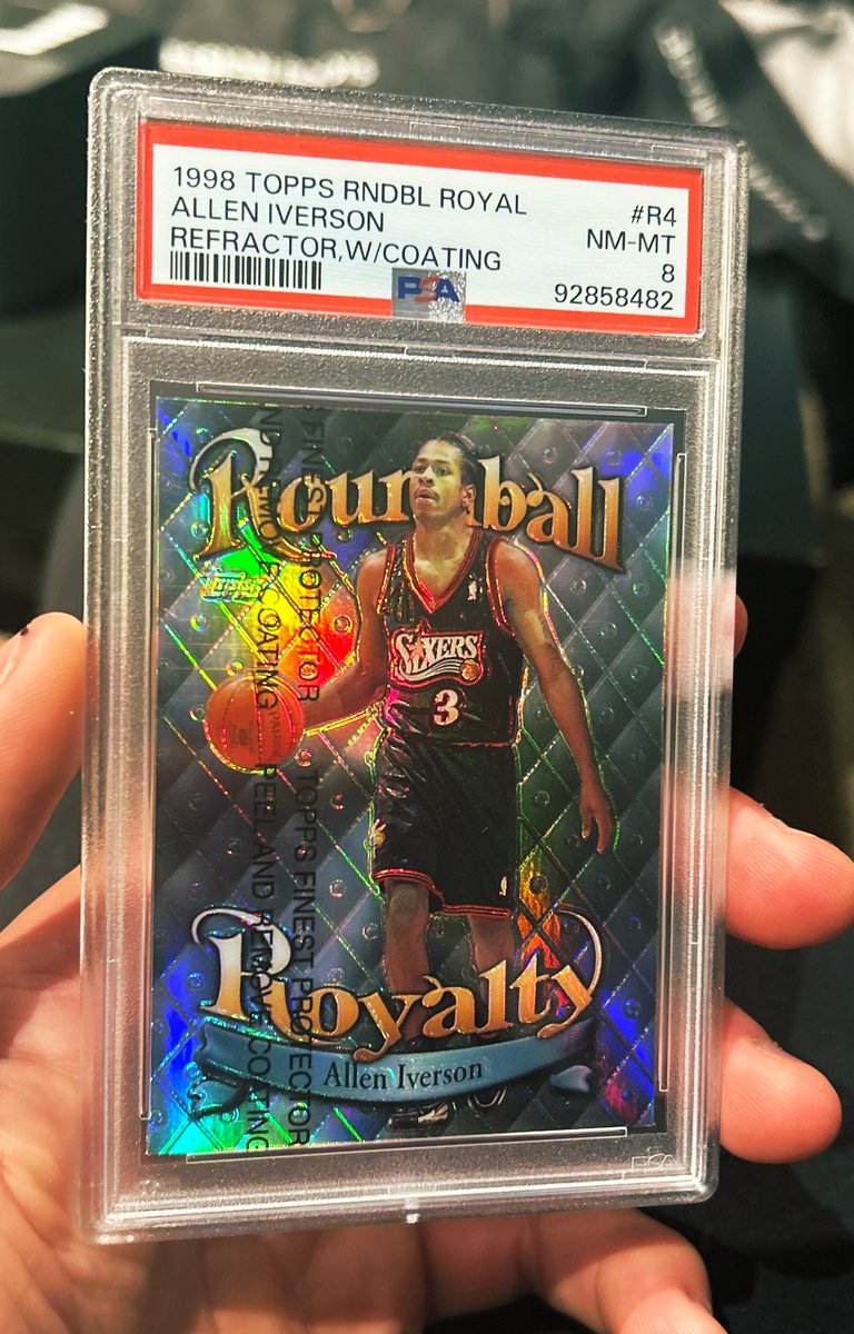 JDrapa's tweet image. That Refractor ✨ 
Mail Day 📬

@CardPurchaser @TheHobby247 @PCOregonDucks 
#Iverson #Topps #thehobby #sportscards