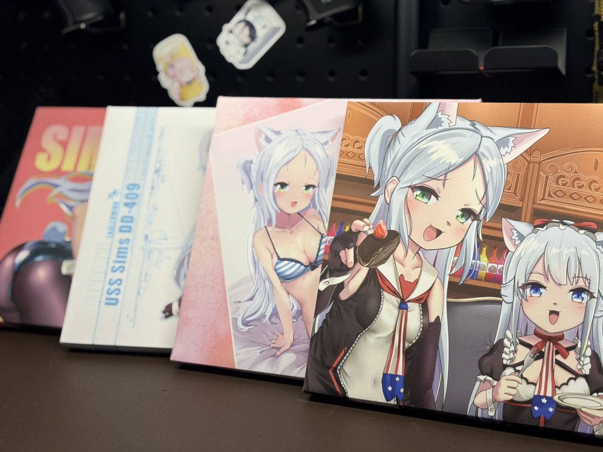 「新刊セットのグッズとキャンバスアートがとどきましたアクキーは後ろにクリアコートが」|デドルディのイラスト