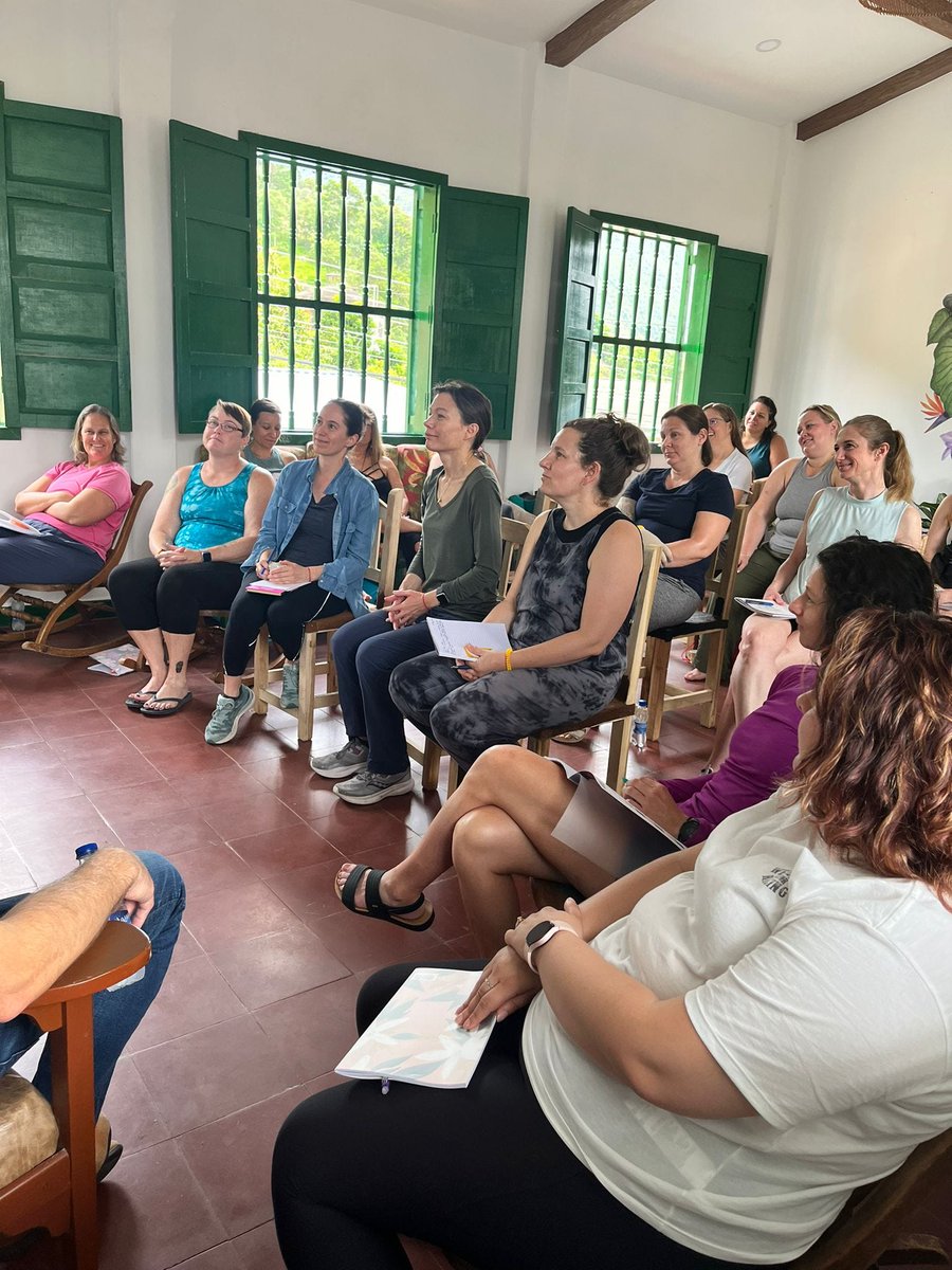 Spanish Cuentos tweet media