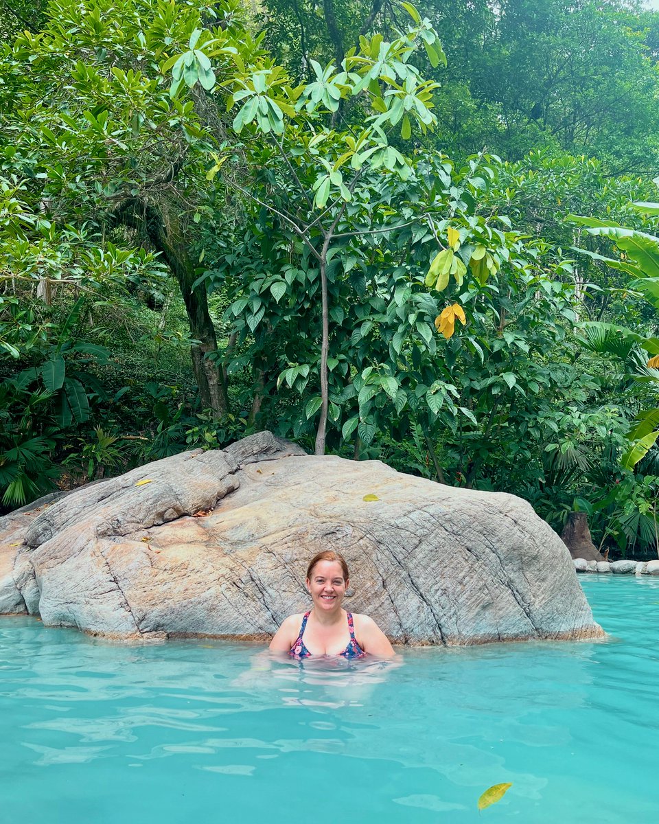 Spanish Cuentos tweet media