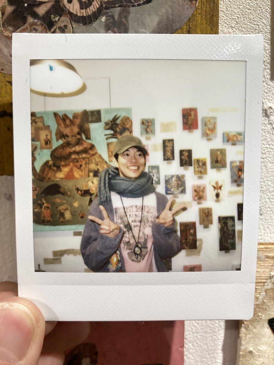 タクエヌ15回目の個展"TABLE GAME"
無事閉幕しました☺️‼️
たくさんのご来場、応援本当にありがとうございました🙌🦤
作品を愛してくれて本当にありがとう✨✨次は来年夏の代官山での個展😌
そして、新しい挑戦をたくさんしたいなあと思います。東京以外でも展示がしたいです♪海外でも個展したいです‼️