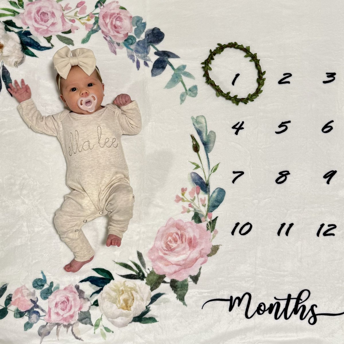 NickSSantucci's tweet photo. Ella is 1 month old today! She has filled our hearts with more love and happiness than we could have ever imagined.

Here's to many more months of laughter, love, and countless cuddles. https://t.co/w8oPnshIAi