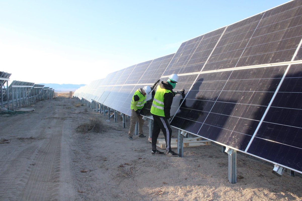 Hard work and innovation in action 🛠️
⚡️ Our team and machines are making incredible progress on the solar project. 
This is just the beginning – stay tuned for more updates 🌞 
#Bitcoin #BTC #Crypto #Solar #Mining
