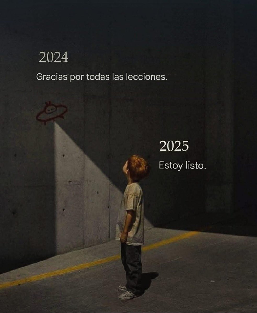 bandotype's tweet photo. 🔜 #2025 #newyears https://t.co/j30wsJCa8m