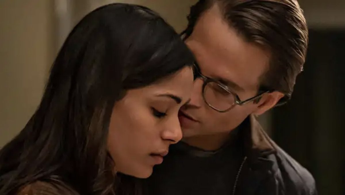 ABQFilmOffice's tweet photo. 👀 @netflix's "Intrusion" is a psychological thriller filmed in #Albuquerque, starring Freida Pinto and Logan Marshall-Green, and released in 2021.

Check out more ABQ productions at https://t.co/B2BjsMdxJe.

#OneAlbuquerque #NMFilm #VisitABQ #NMTrue #FilmIndustry #Netflix https://t.co/4V8bJJaNjl