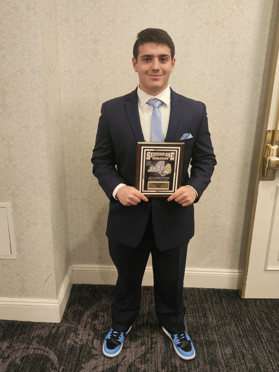 JoeSal320's tweet photo. I'm honored to receive my All-Section plaque today at the section dinner! Thank you, @KDJmedia1, for the kind words. 
@jerryflora1 @CoachHoovler @Coach_Endy @Coach__Roman @LB_CoachBona @CoachVNT @CoachLinnAState @CoachCase77 https://t.co/9yivkxwDNw