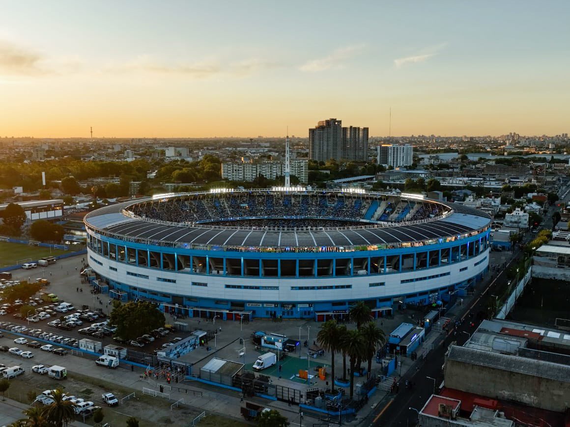 Christian Devia tweet media