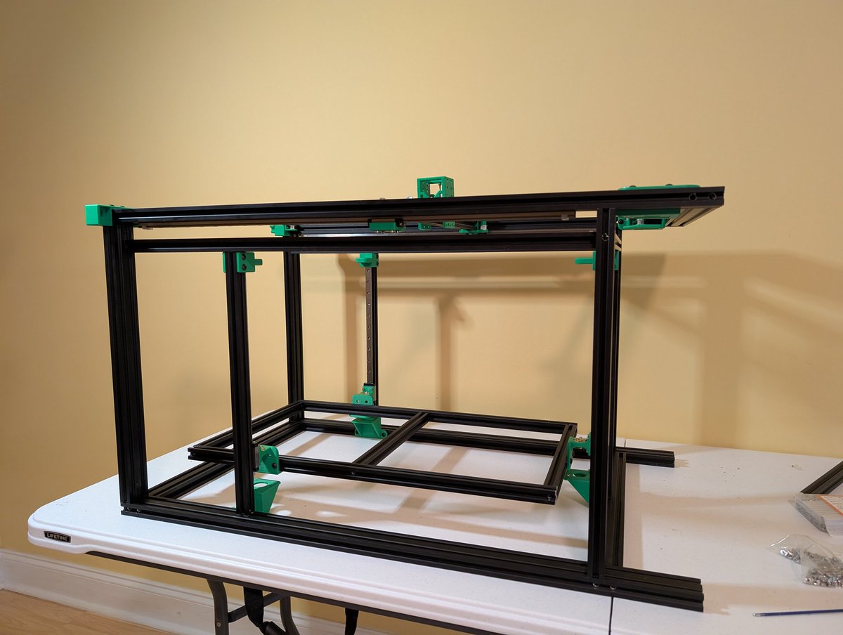 HumbleBeastKerr's tweet image. You know that psychological effect of success. How success appears instantaneous to people watching on the outside. I feel like that&apos;s what it is today. Boom: #ProjectOpal  physically built. The hours sunk into research, planning, and prototyping not seen from the outside. 

Now…