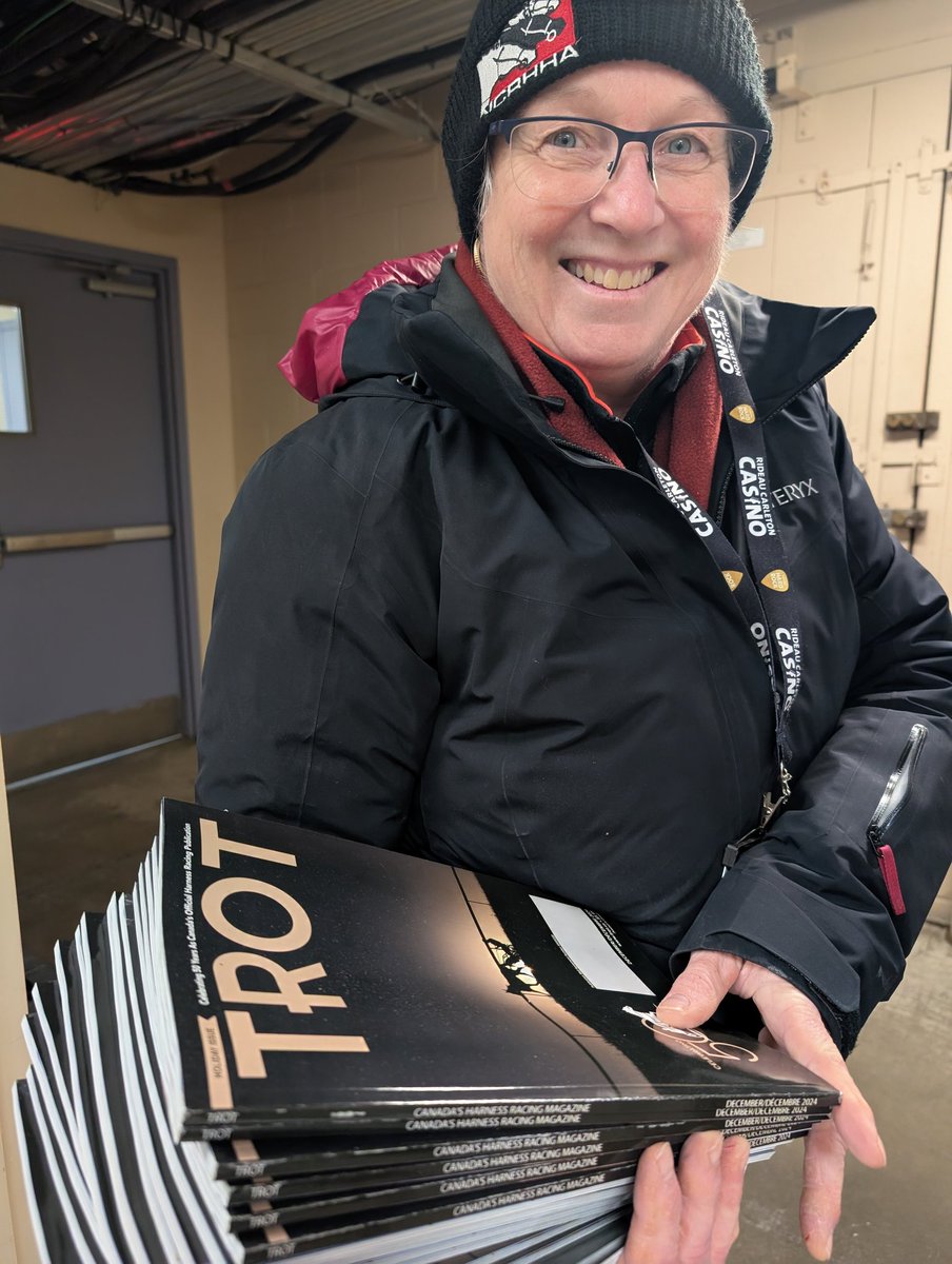 TheTriactor's tweet photo. Santa's elf Kim says pick up your complimentary copy of @trotmagazine year-end edition @RideauCarleton wagering kiosk area, while they last! 🎅 https://t.co/nwg9Zfg2VS