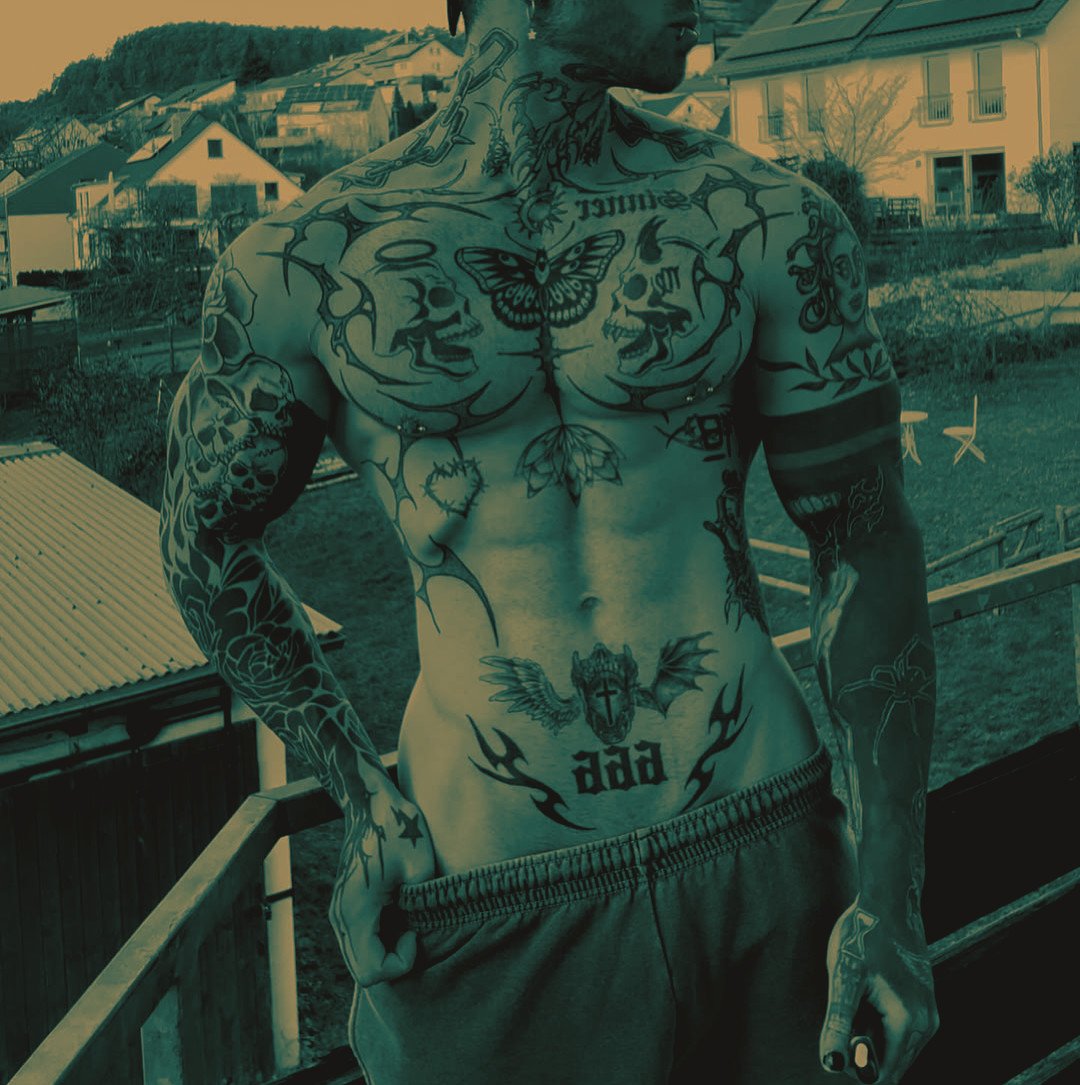 ⠀
ᅠᅠ ᅠ
ᅠ

ᅠᅠᅠᅠᅠᅠᅠᅠᅠ 
ᅠ