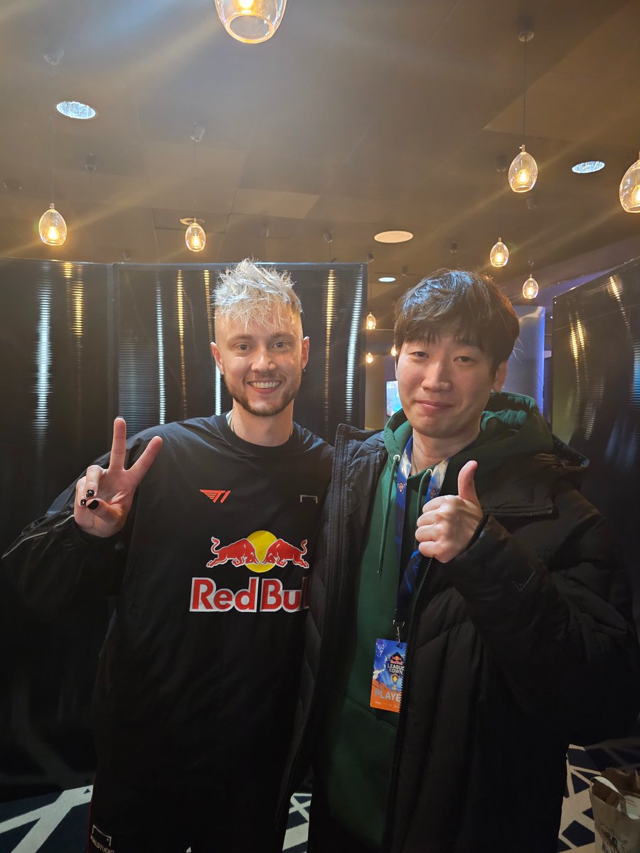 All I gotta say is 👍 <a href="/RekklesLoL/">Martin Larsson</a>
