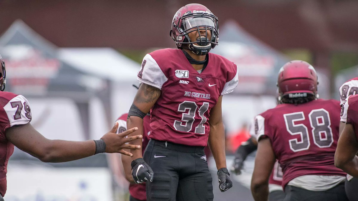NC Football News (@ncfootballnews) on Twitter photo Keep hearing Brandon Codrington's name while watching this great Bills-Lions game ... Codrington played at Broughton HS and spent his whole career at <a href="/NCCU_Football/">NC CENTRAL FB | π¦
ππ¦
</a> ... If you're good, they'll find you... Keep hearing Brandon Codrington's name while watching this great Bills-Lions game ... Codrington played at Broughton HS and spent his whole career at <a href="/NCCU_Football/">NC CENTRAL FB | π¦
ππ¦
</a> ... If you're good, they'll find you...