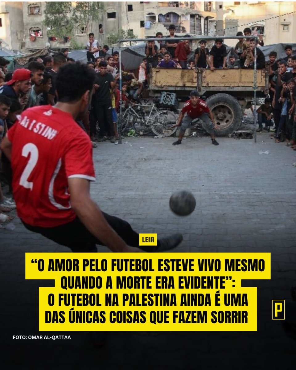 PELEJA's tweet photo. Além de inevitavelmente político, o futebol em Gaza é um respiro, um grito de permanência e uma paixão que promove união dentro de um cenário de devastação inimaginável.

Leia 📲 https://t.co/aVwinXbGb0 https://t.co/wsLtyniGV2