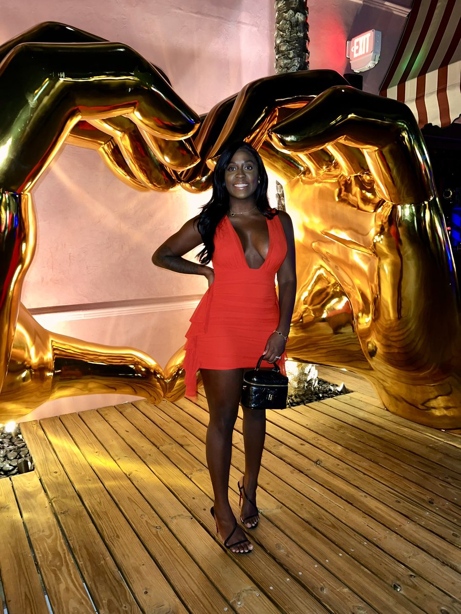 laquanna___'s tweet photo. Habibi Come to Miami 😍habib https://t.co/SaJqbLhCZb