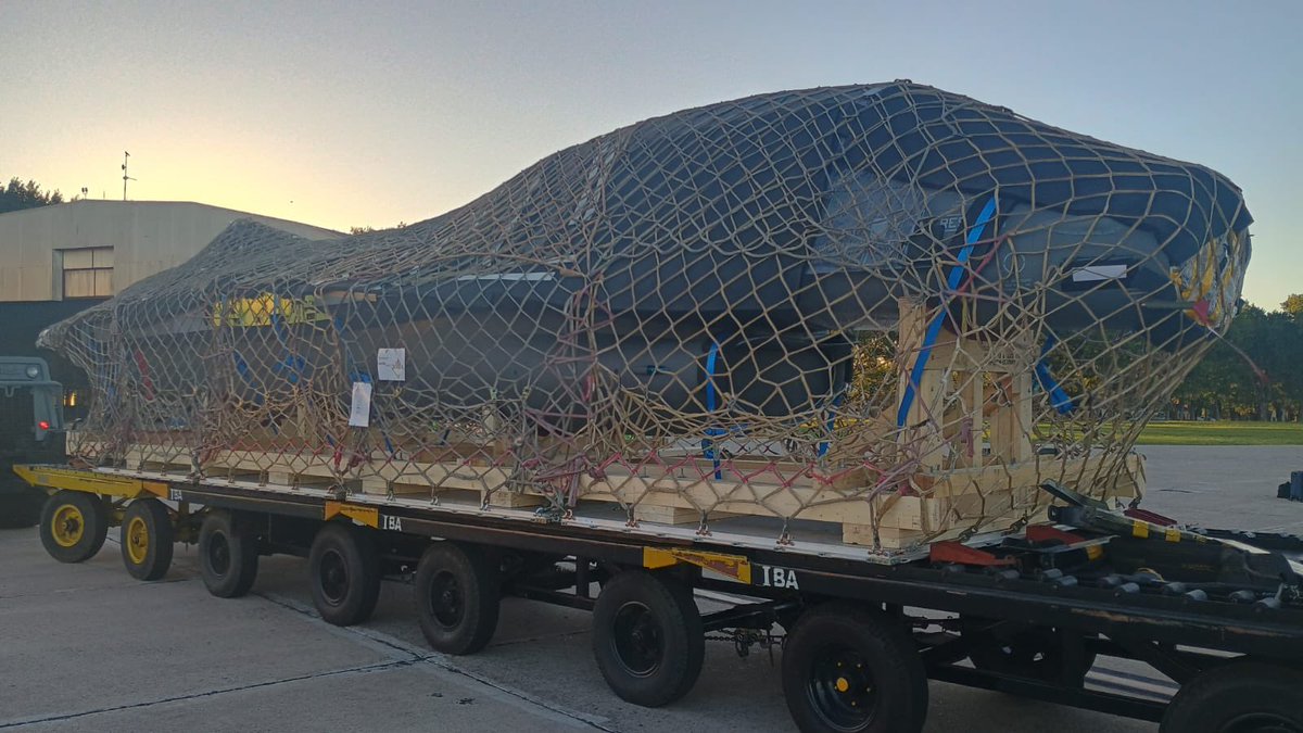 Ministerio de Defensa tweet media