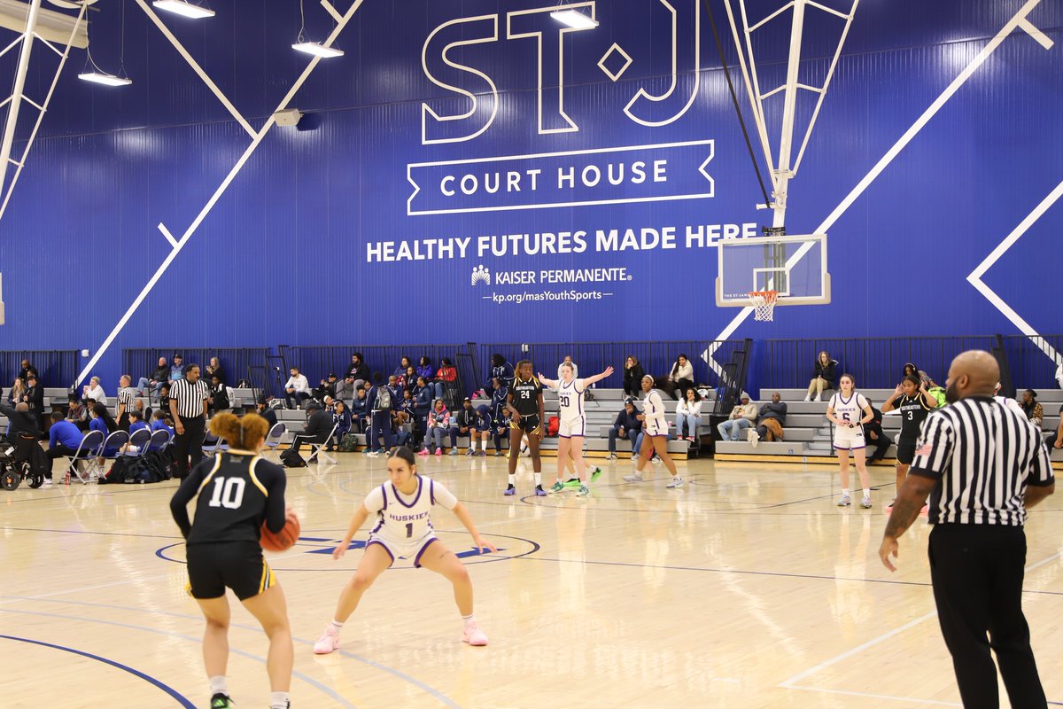 NE2KHoops's tweet photo. That’s a wrap from @SheGotGame7! Always a great weekend of ball. 100+ got evals, check em out, and keep an eye out for more content coming and give us a follow on IG for content as well! (ne2khoops) @NE2K_Rich https://t.co/cRs7gZXYjW https://t.co/9x0ymfLIhl