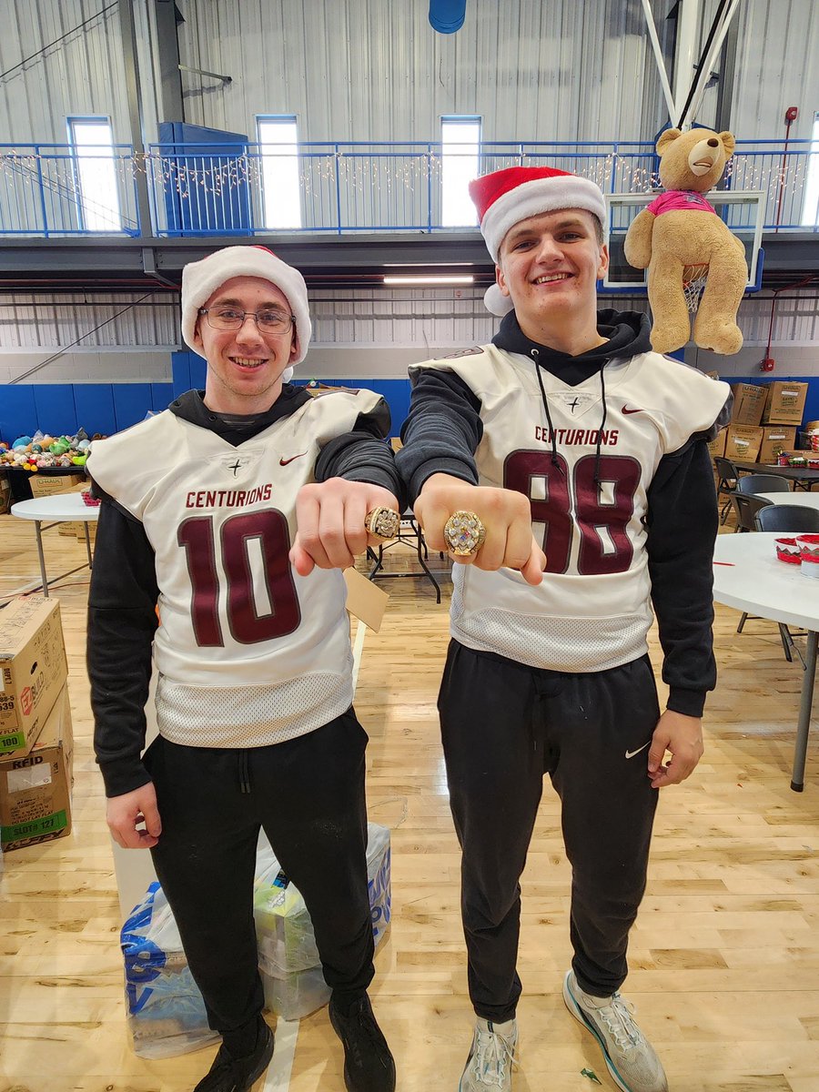 Jerry Davis (@jerrydavis021) on Twitter photo I had a great time Friday volunteering with my <a href="/GCCHSFootball/">GCC Football</a> teammates at the <a href="/BestoftheBatch/">Best of the Batch Foundation</a> foundation. <a href="/Jamesbotti88/">James Botti</a> <a href="/CoachThompsonDC/">John Thompson - JT</a> <a href="/Coach_Det/">Aaron_Detwiler</a> <a href="/mcmullen_kirk/">kirk mcmullen</a> I had a great time Friday volunteering with my <a href="/GCCHSFootball/">GCC Football</a> teammates at the <a href="/BestoftheBatch/">Best of the Batch Foundation</a> foundation. <a href="/Jamesbotti88/">James Botti</a> <a href="/CoachThompsonDC/">John Thompson - JT</a> <a href="/Coach_Det/">Aaron_Detwiler</a> <a href="/mcmullen_kirk/">kirk mcmullen</a>