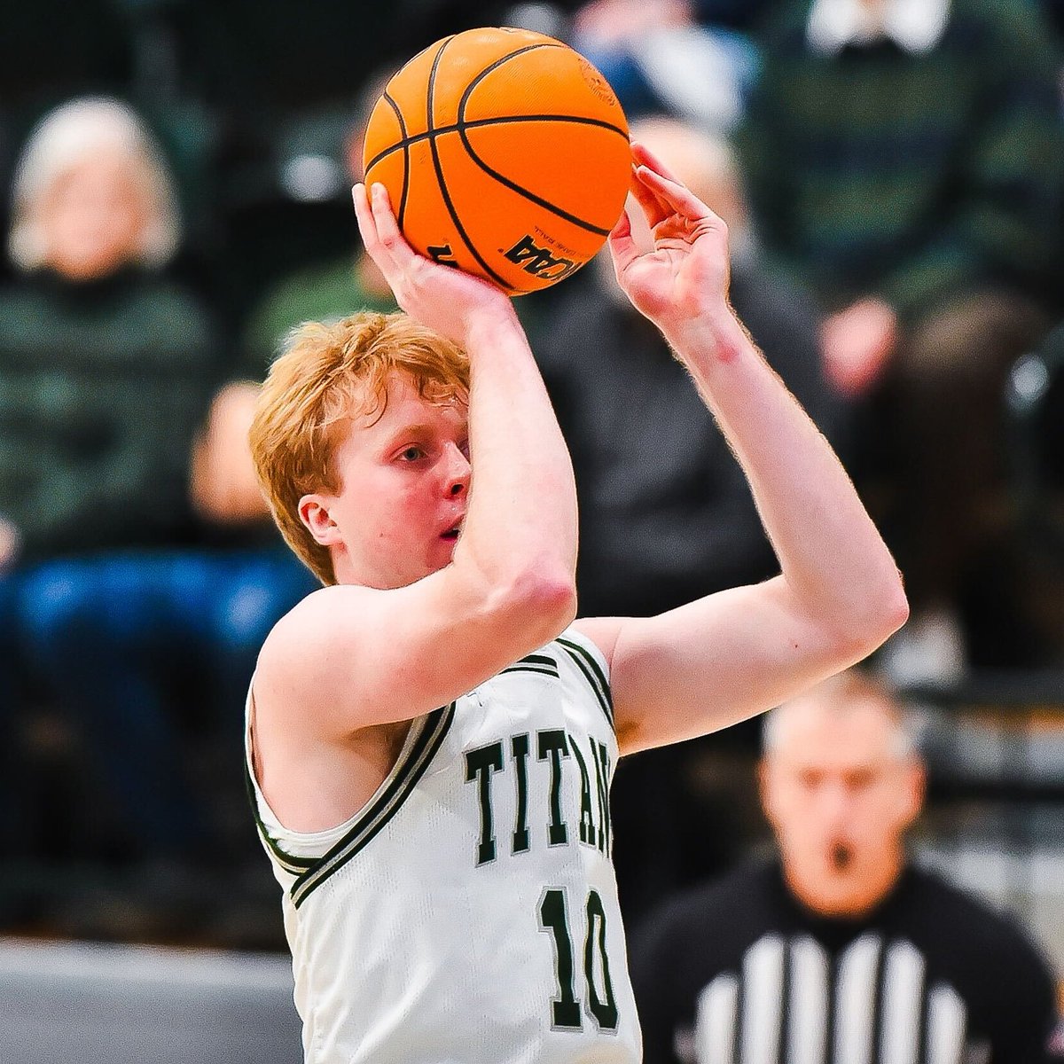 Give <a href="/mfunk2422/">Mason Funk</a> 2⃣0⃣ pts 

Titans lead 79-56

#TGOE #d3hoops