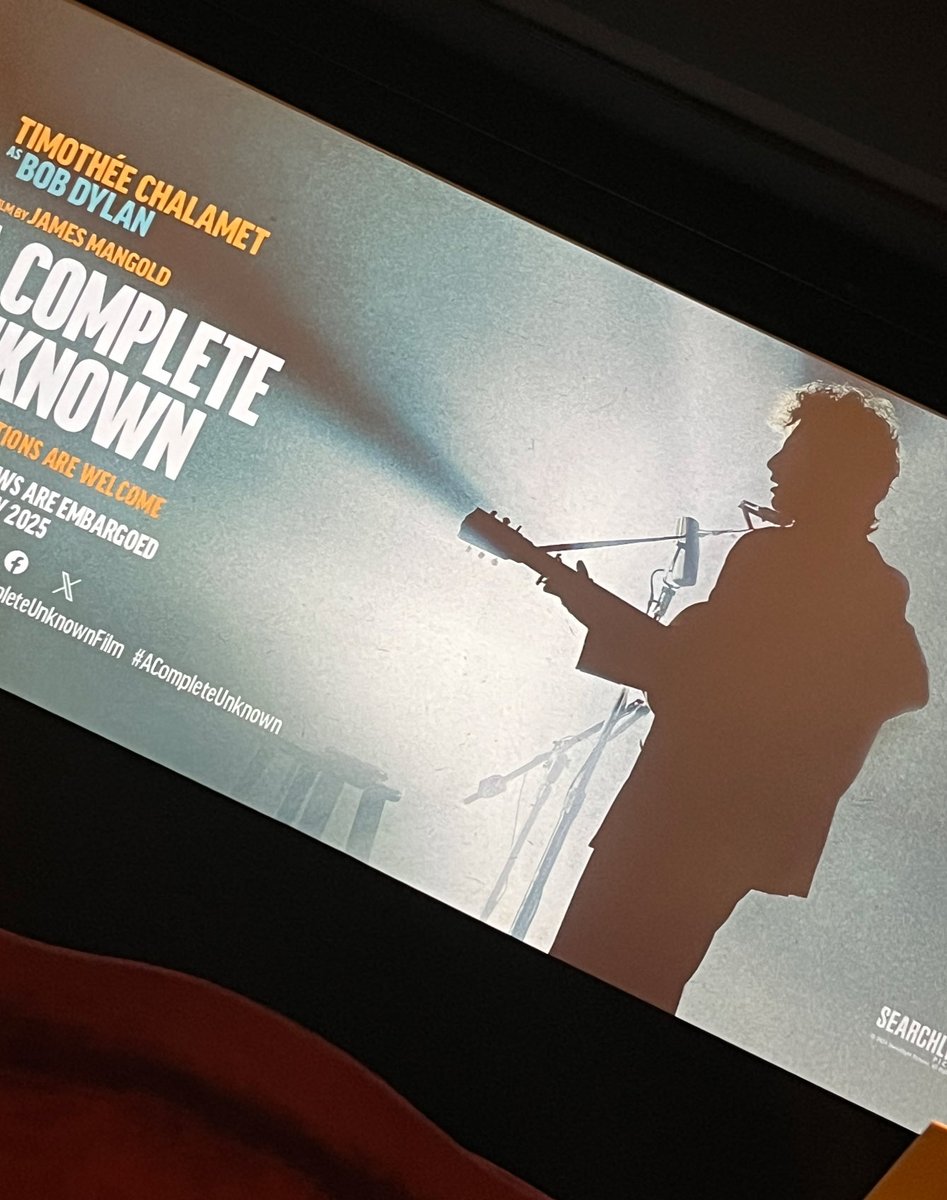 When your rooster crows at the break of dawn
Look out your window and I'll be gone
You're the reason I'm a-traveling on
But don't think twice, it's all right