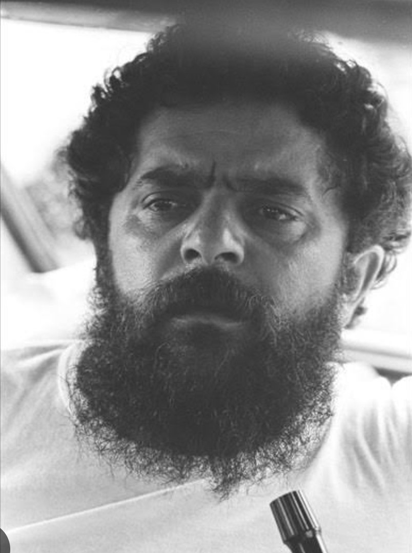 PaulinhoCostaP1's tweet image. O POVO ENTREGOU O BRASIL A ESSE ANALFABETO, SINDICALISTA BAGUNCEIRO DE RUA E LADRÃO E COMUNISTA.