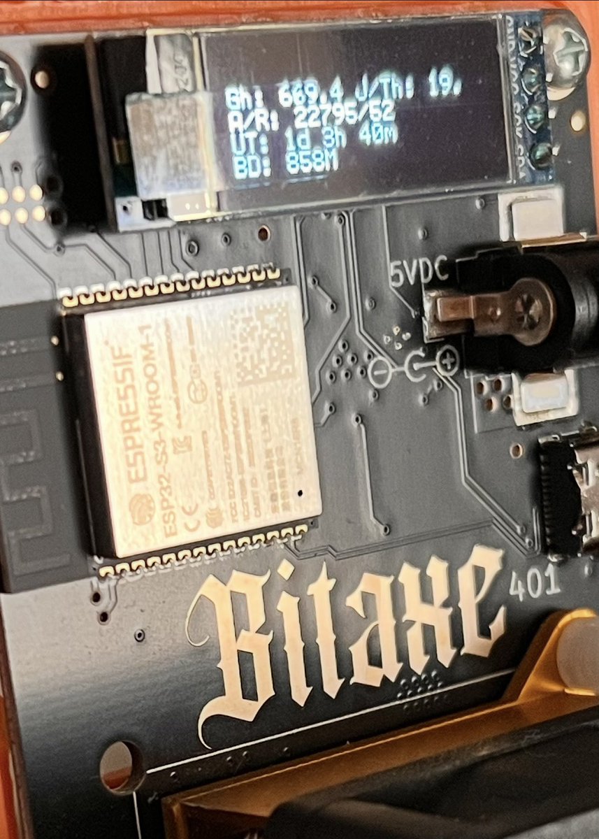 lanefrog's tweet image. Ohhh yeah!!! Lots of different combinations to be had out there…

As of now, for me #mynode &amp;amp; #Bitaxe 🤙

What a beautiful time to be alive ✨