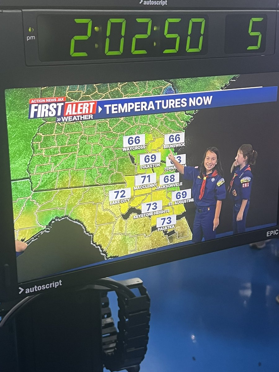 eDiscoveryMahon's tweet photo. Thank you @annette_tv and @ActionNewsJax for giving our Cub Scouts a behind the scenes tour of the studio and showing them how you broadcast the news to our community. 
#CubScouts #News #Weather https://t.co/AFxv8AxXY4