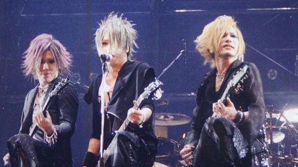 aoiuruhagallery's tweet photo. Fool's Mate vol. 353 (2011) https://t.co/TuitsKD82d