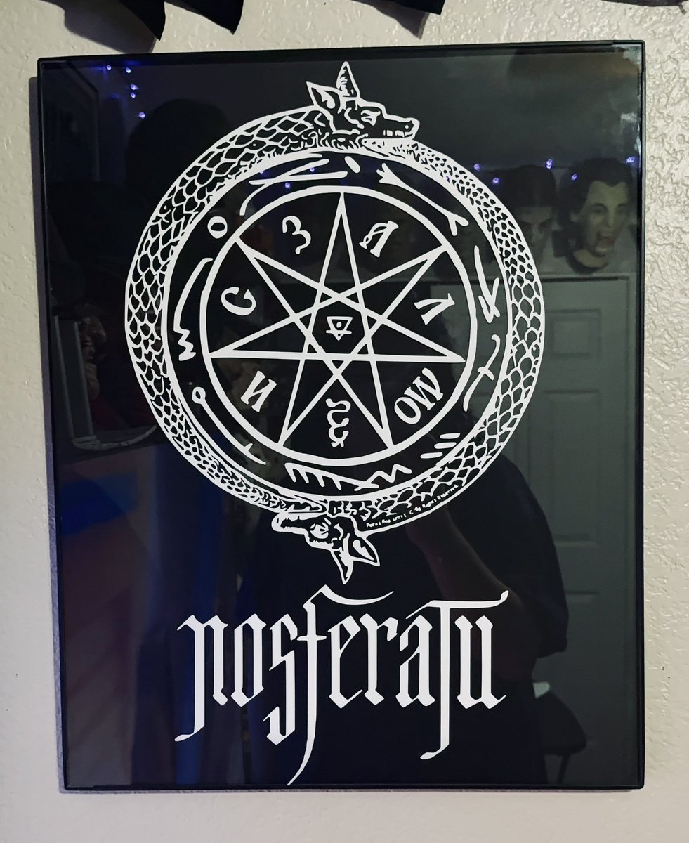 AlexFlores257's tweet photo. @theseventhshe @NosferatuFilm @FocusFeatures So excited for it. Made this over the weekend my for myself https://t.co/wEhXNDX6E0