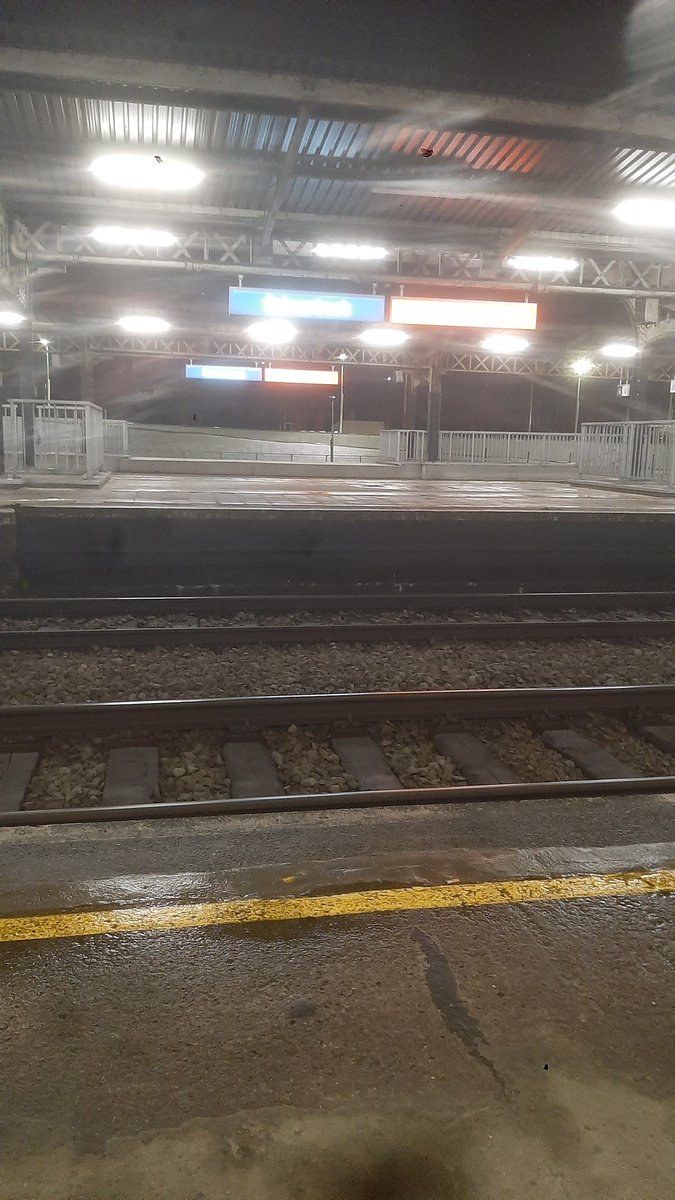 Ptn j'ai atterri où encore ? Comment, pourquoi ?