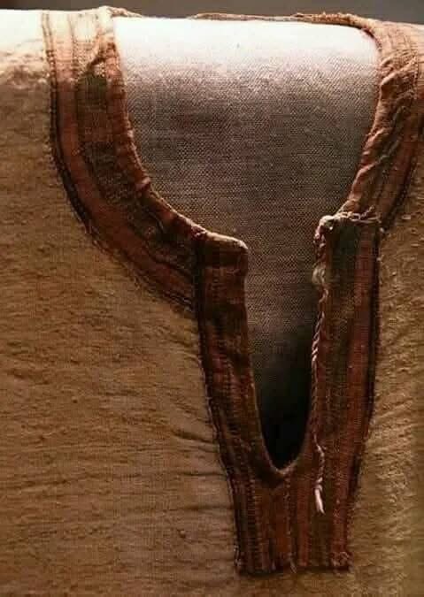 صنع في مصر منذ اكثر٣٥٠٠سنة❤️