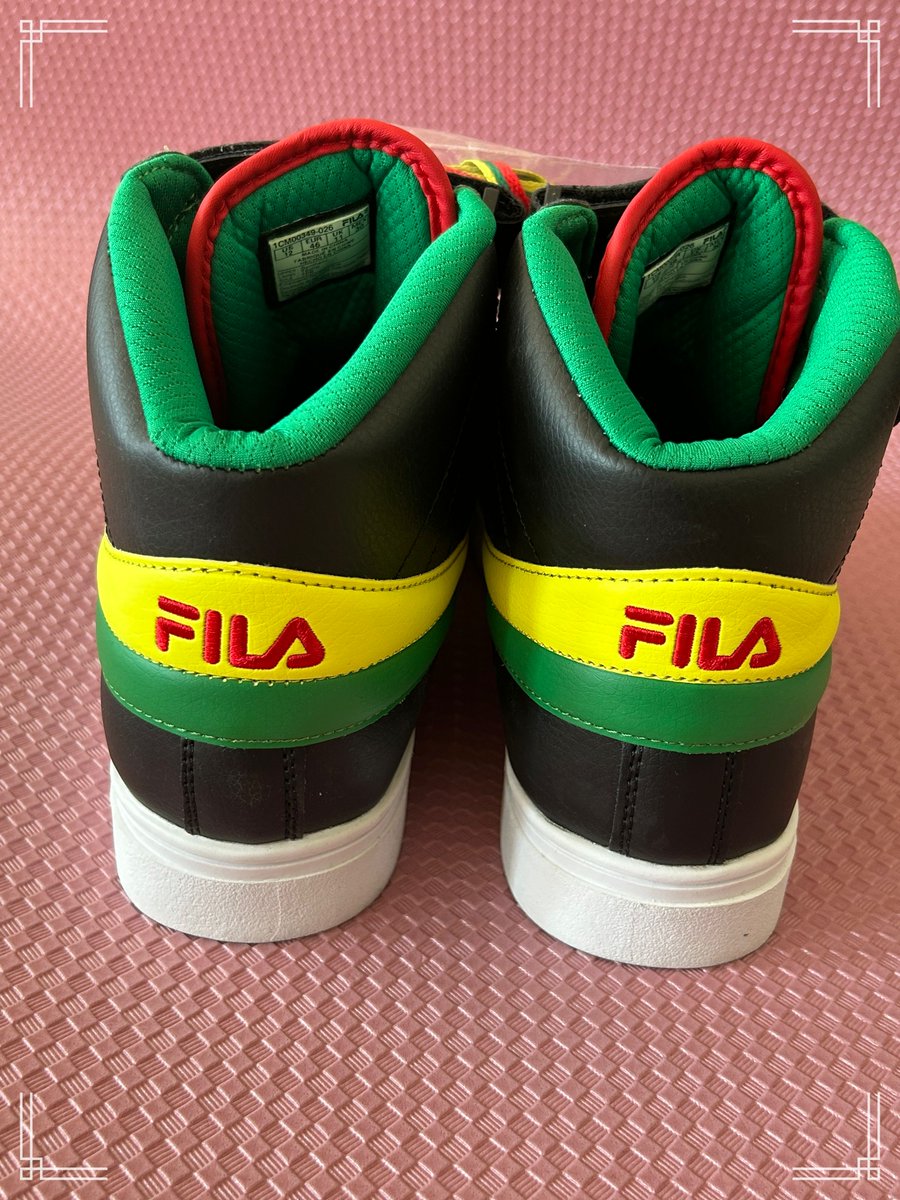 FirstSnowball's tweet photo. 🔥 Step up your style game with these Fila men's black high-top sneakers featuring bold Rasta-inspired colors! 🌈 Size US 12. Add a pop of color to your streetwear looks today!

👉 Shop here: https://t.co/o7TkeN5GRZ

https://t.co/vV53XaPpH7

#FilaStyle #StreetwearSneakers 👟✨ https://t.co/tTmPhkuK90
