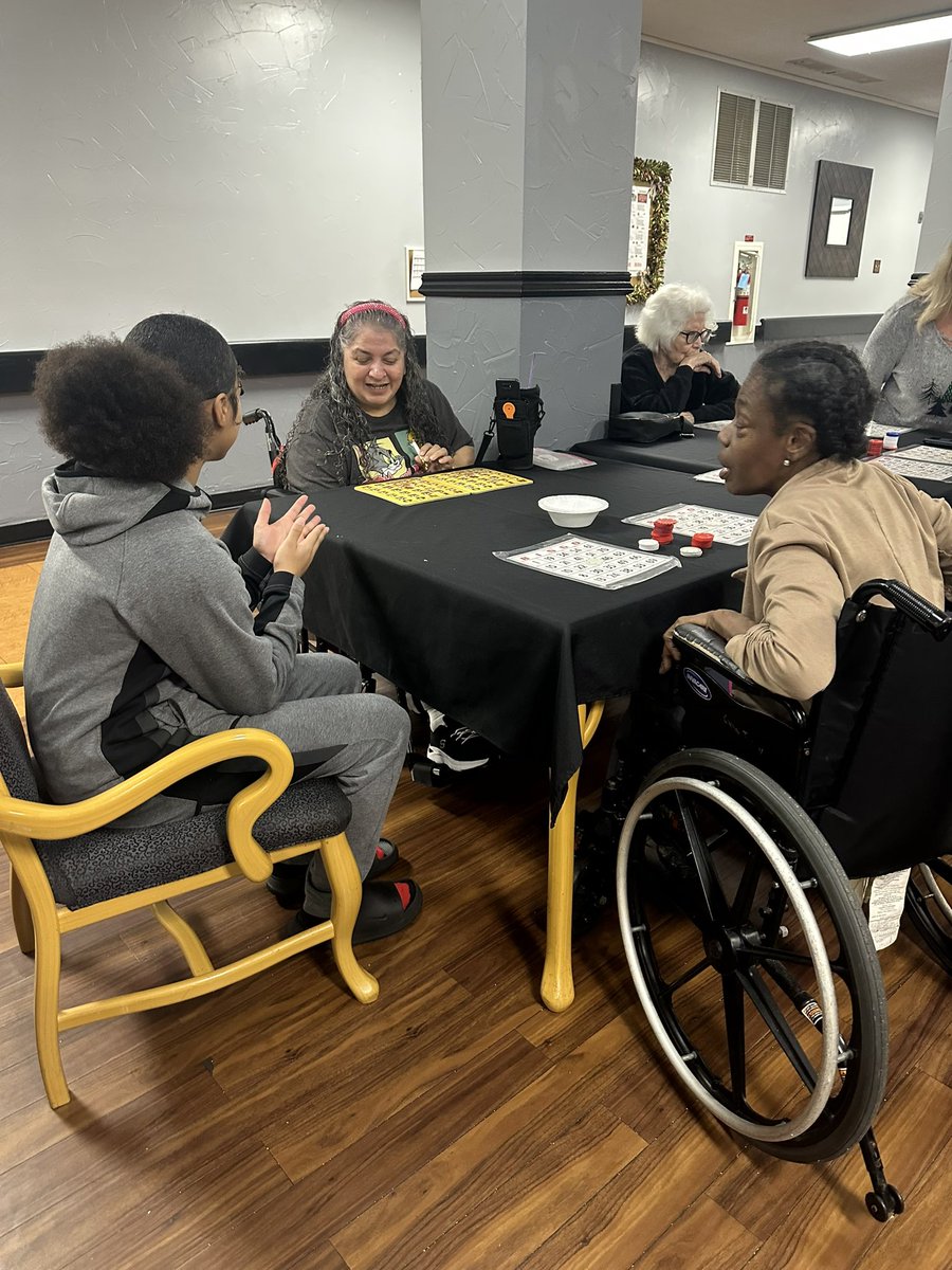 Your Varsity Lady Longhorns had a great time playing Bingo and conversing with residents at the Oasis at Pearland yesterday! Thank you for having us and making us feel welcome! 🤘 #BiggerthanBasketball🧡