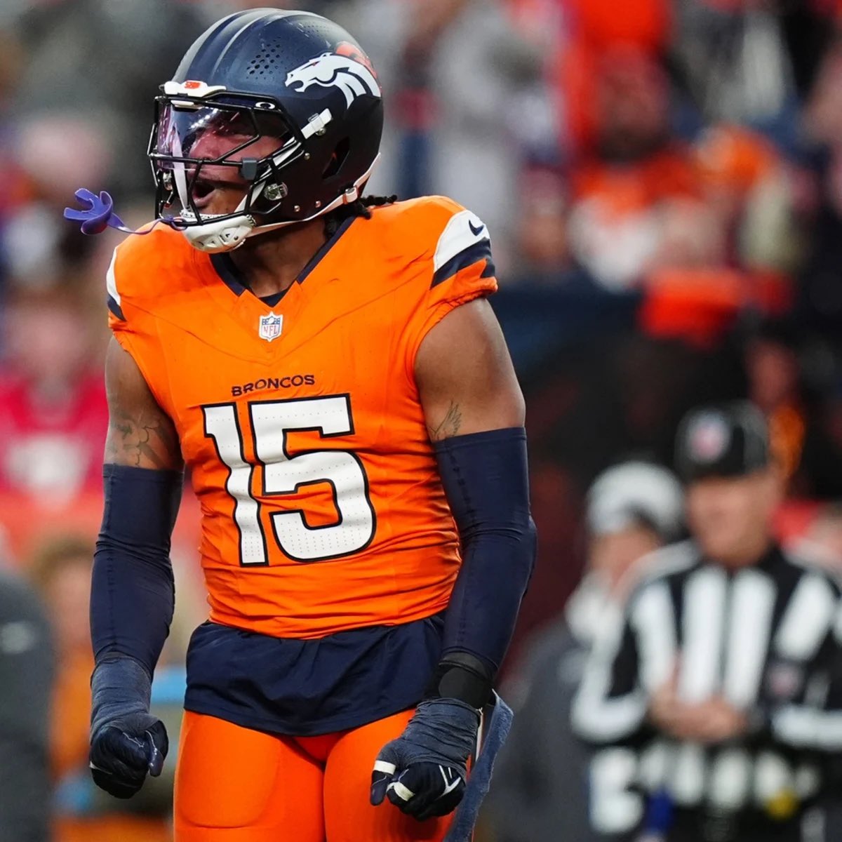 The Broncos’ defense is the best in the league. They show up every week and dominate. Consistency and excellence, week in and week out. #BroncosCountry