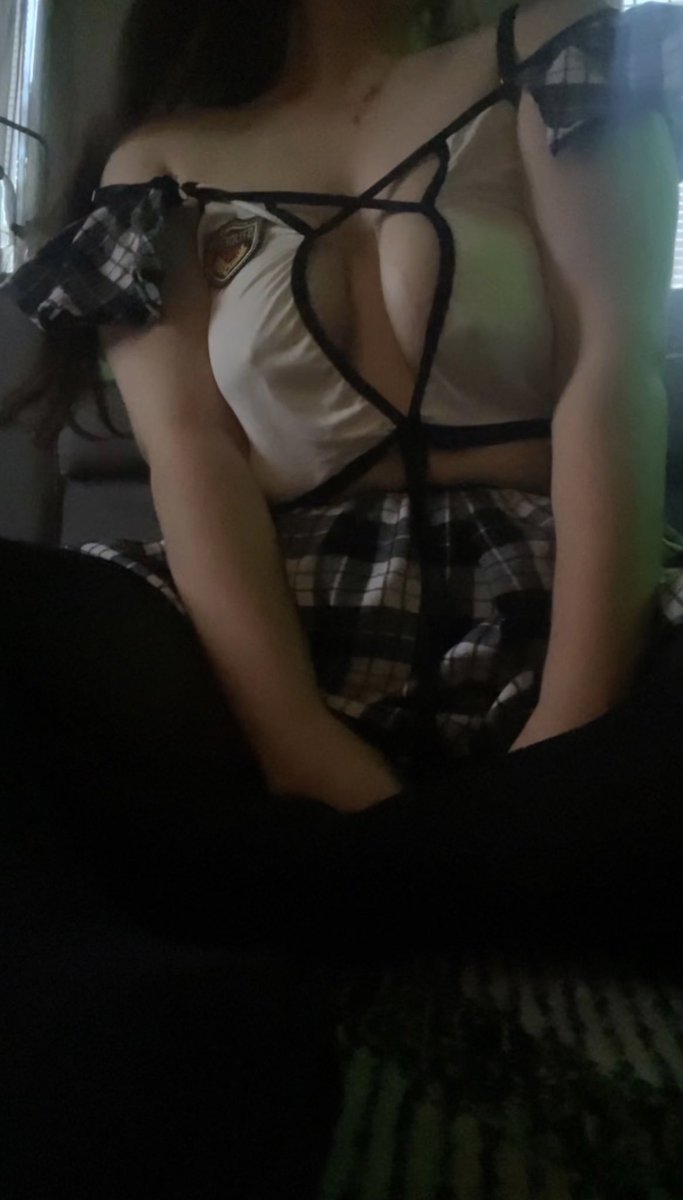 mariahxxooo's tweet photo. hi 
#nsfwtwtًً  #nsfw #nsfwacc https://t.co/sXcf0KV2z0