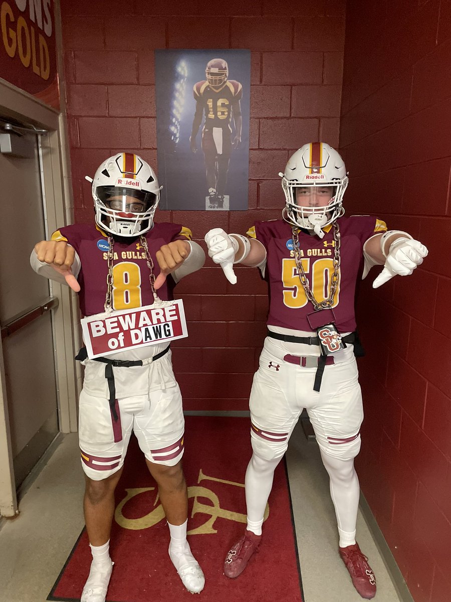 Bull-DAWG of the Week - Mount Union

Fr. Tyler Ohlmeyer

Sr. Carlton Johnson

Ride came to an end, but so proud of this group and everything they accomplished, Thank you seniors!

The Sea Gulls will fly again! Back to work. 

#FIGHT #KMF #GoGulls #GoldPride