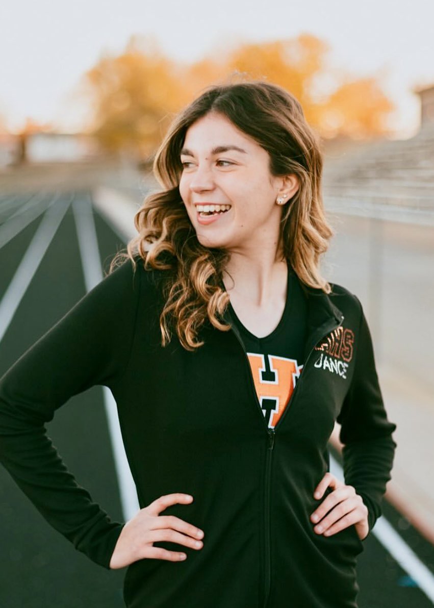 Senior Sunday!
Love this kid. May you never stop smiling and chasing your dreams.

“The Lord bless you and keep you; the Lord make his face shine on you and be gracious to you; the Lord turn his face toward you and give you peace.”
— Numbers 6:24-26

#SeniorSunday #Blessed