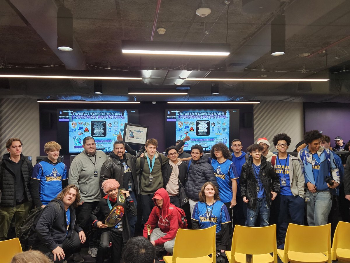 UAlbany Gov Relations (@ualbanygovrel) on Twitter photo Congratulations to <a href="/UAlbanyEsports/">UAlbany Esports</a> and Coach John Macone for hosting today's amazing high school Esports tournament. Over 100 competitors representing 16 different school districts had the opportunity to compete in today's high school invitational. Gaming has never been so fun! Congratulations to <a href="/UAlbanyEsports/">UAlbany Esports</a> and Coach John Macone for hosting today's amazing high school Esports tournament. Over 100 competitors representing 16 different school districts had the opportunity to compete in today's high school invitational. Gaming has never been so fun!