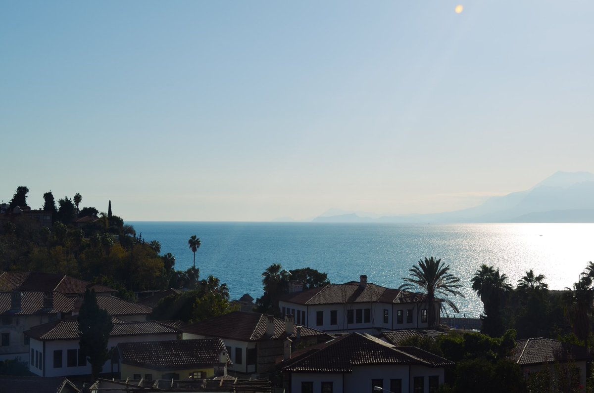 SafiyaNation's tweet photo. solo antalya 24 https://t.co/2d6owU4hGI