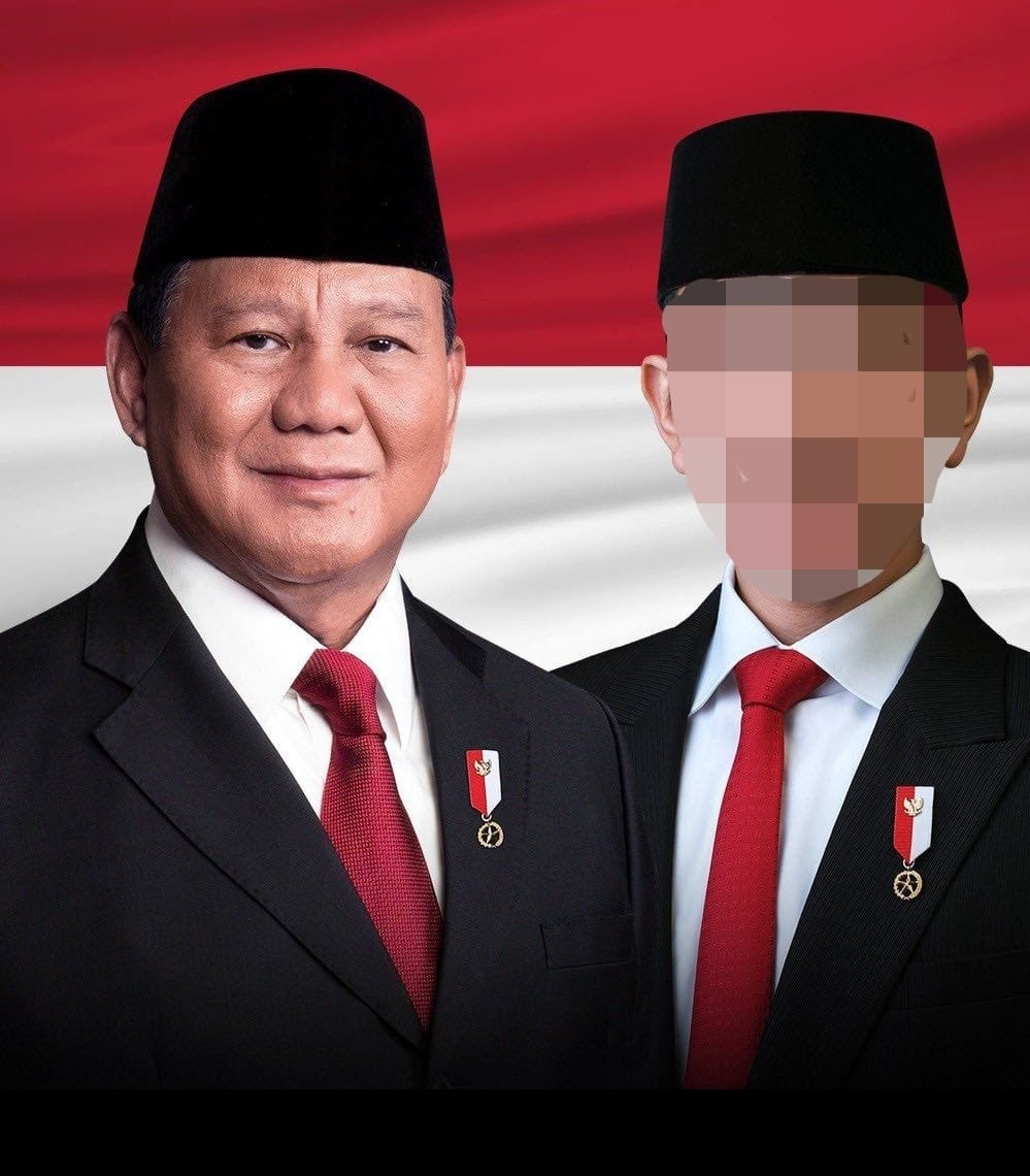 Dokter Tifa (@doktertifa) on Twitter photo YTH Presiden <a href="/prabowo/">Prabowo Subianto</a>
Saya akan terus angkat ini, Bapak.
Manusia ini
Bukan saja bodoh, tolol, dungu
Tetapi JAHAT, SADIS, BIADAB!
Sakit saya Pak, sakit sekali hati membaca ini.
Bayangkan ada manusia sejahat ini. Ini bukan manusia. Ini setan yang bisa menulis kalimat-kalimat YTH Presiden <a href="/prabowo/">Prabowo Subianto</a>
Saya akan terus angkat ini, Bapak.
Manusia ini
Bukan saja bodoh, tolol, dungu
Tetapi JAHAT, SADIS, BIADAB!
Sakit saya Pak, sakit sekali hati membaca ini.
Bayangkan ada manusia sejahat ini. Ini bukan manusia. Ini setan yang bisa menulis kalimat-kalimat