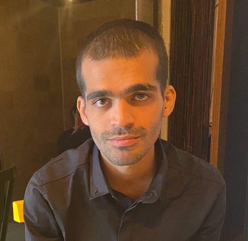 ⁦#mohamad_Amin_Mahdavi⁩ has been sentenced to death for blasphemy &amp; now been moved to solitary confinement in preparation for execution. Please retweet &amp; bring this case to attention of the world! We must try to stop his execution! ⁦⁩ ⁧#محمدامین_مهدوی_شایسته⁩